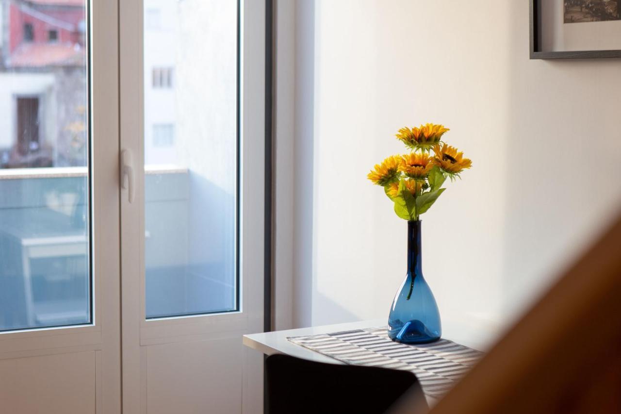 Lovelystay - Oren Duke'S House Porto Bagian luar foto