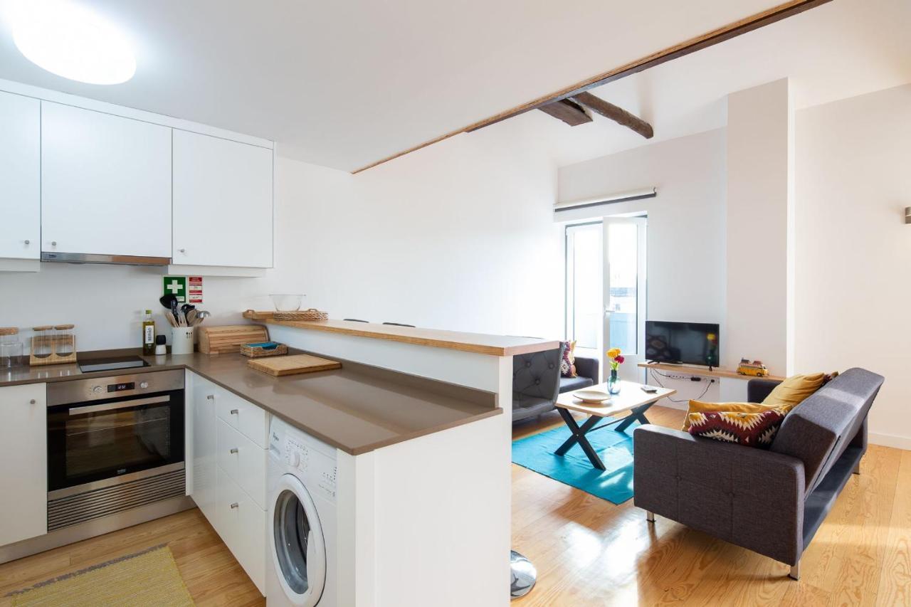Lovelystay - Oren Duke'S House Porto Bagian luar foto